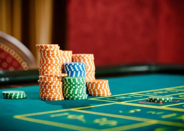 Teen Patti live dealer studio on iyatoto alternatif